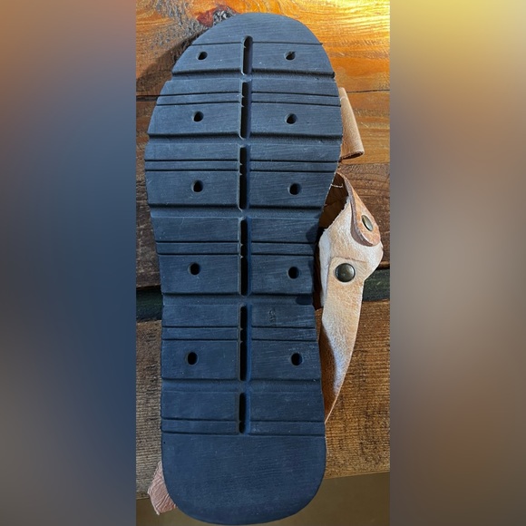 RARE FIND!!! New Bed|Stu Corinth Sandals - Picture 7 of 7